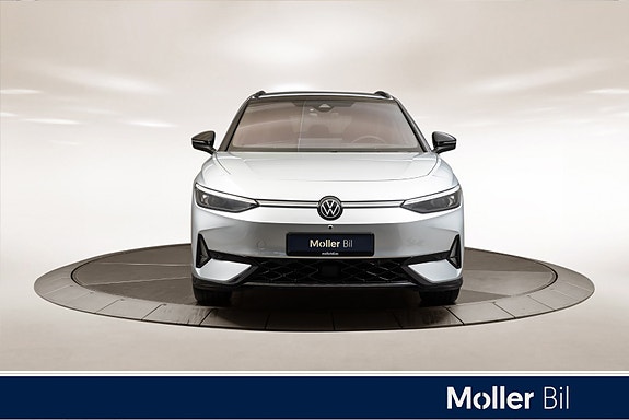 Volkswagen ID.7 8 of 28