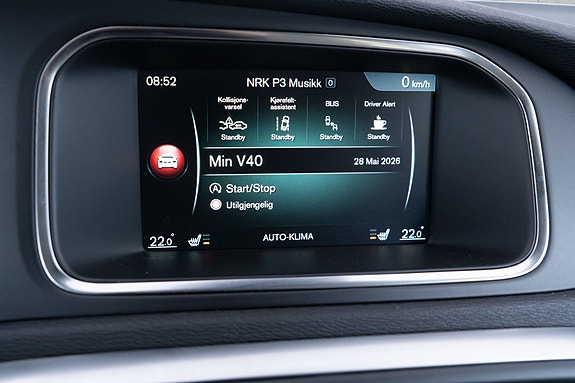 Volvo V40 Cross Country 27 of 30