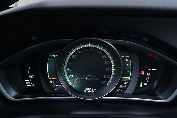 Volvo V40 Cross Country 23 of 30