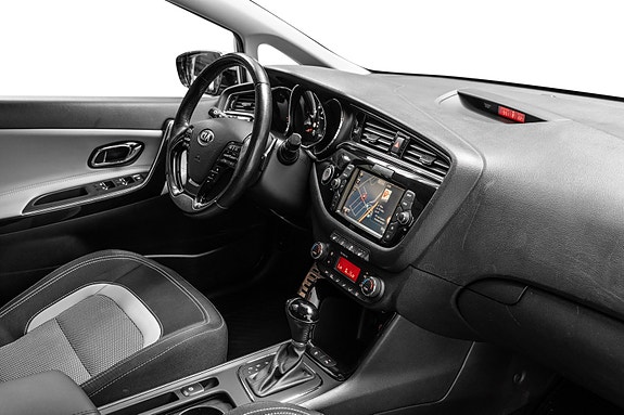 Kia Ceed 11 of 24