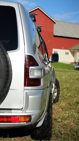 Mitsubishi Pajero 19 of 30