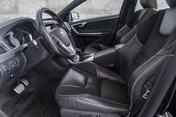 Volvo V60 15 of 30