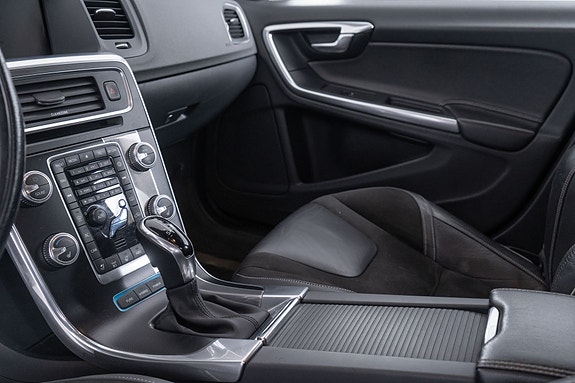 Volvo V60 16 of 30