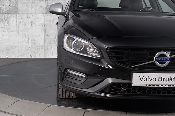 Volvo V60 11 of 30
