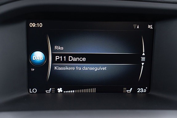 Volvo V60 21 of 30