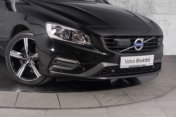 Volvo V60 10 of 30