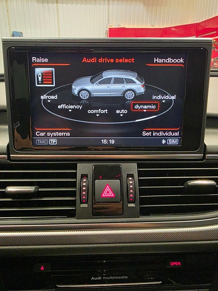 Audi A6 allroad 20 of 28