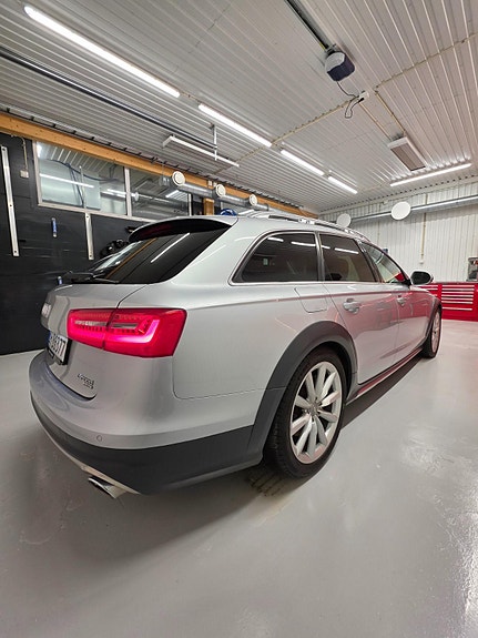 Audi A6 allroad 5 of 28
