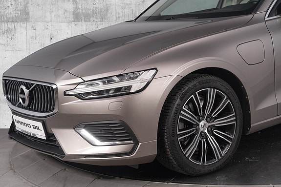 Volvo V60 6 of 30