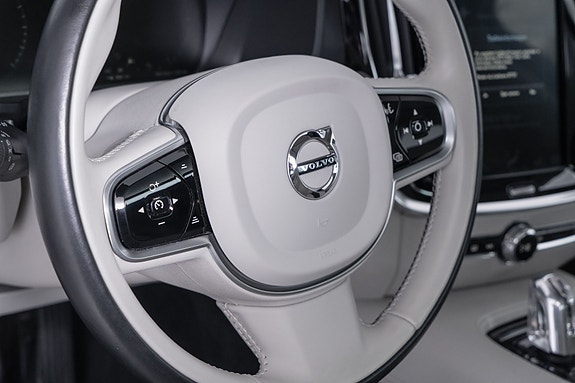 Volvo V60 16 of 30
