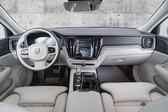 Volvo V60 30 of 30