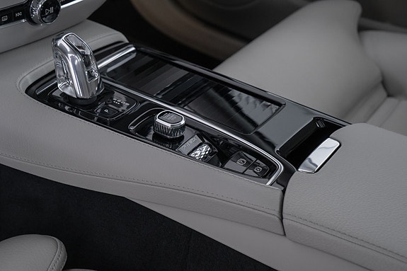 Volvo V60 15 of 30