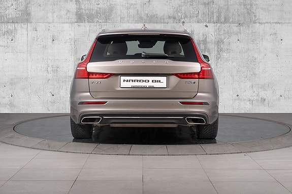 Volvo V60 10 of 30