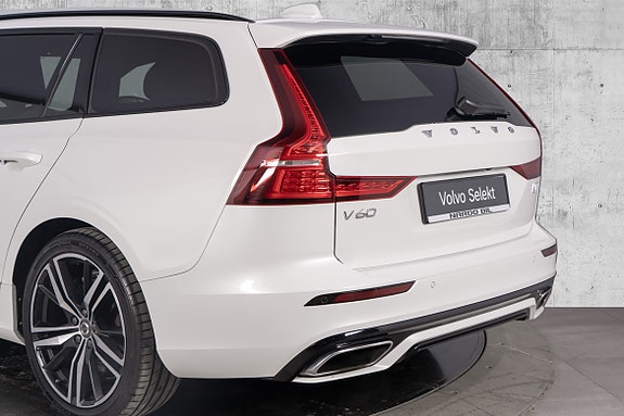 Volvo V60 9 of 30