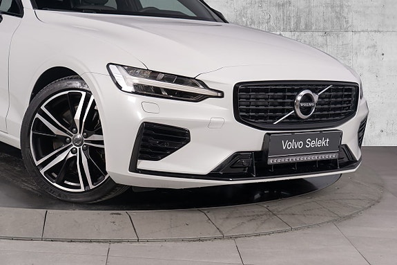 Volvo V60 3 of 30