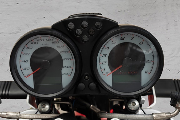 Ducati Monster 1000 11 of 24