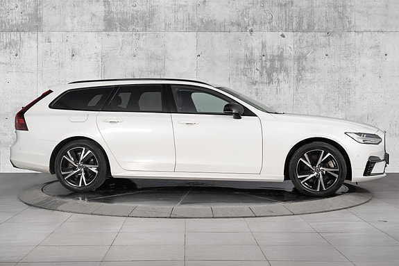 Volvo V90 11 of 30