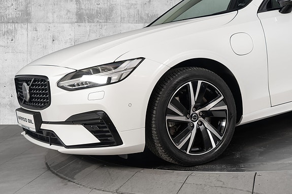 Volvo V90 6 of 30