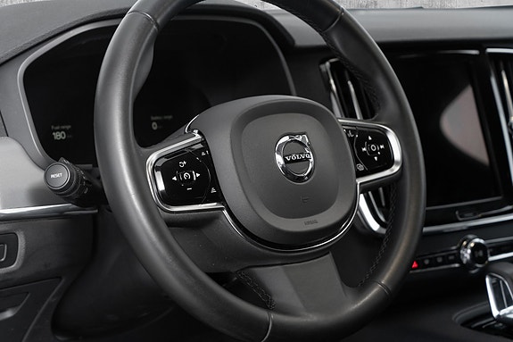 Volvo V90 15 of 30