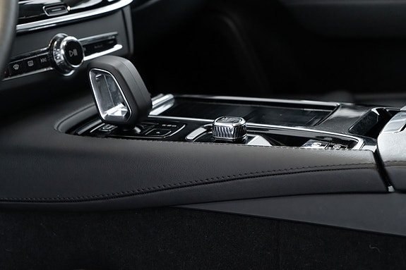 Volvo V90 14 of 30