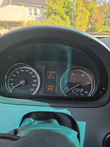 Mercedes-Benz Vito 115 25 of 27