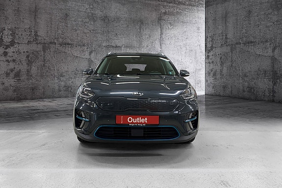 Kia e-Niro 3 of 12