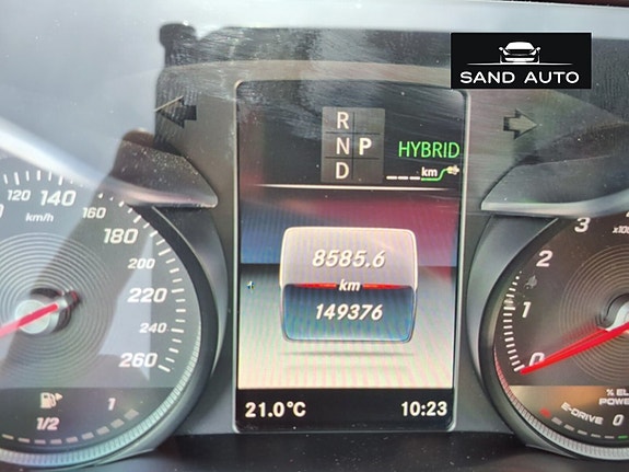 Mercedes-Benz GLC350 e 5 of 26
