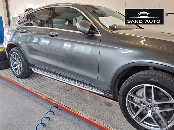 Mercedes-Benz GLC350 e 11 of 26