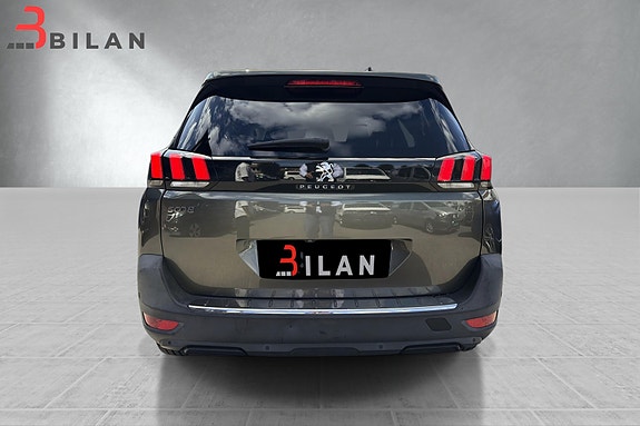 Peugeot 5008 9 of 30