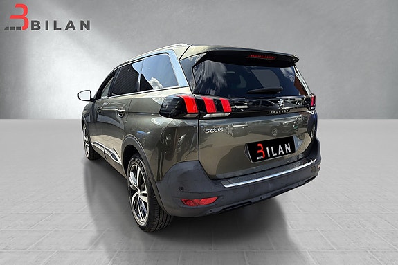 Peugeot 5008 8 of 30