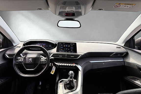 Peugeot 5008 21 of 30