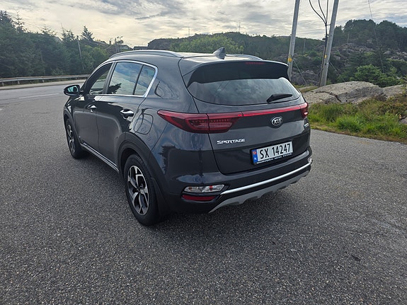 Kia Sportage 4 of 12