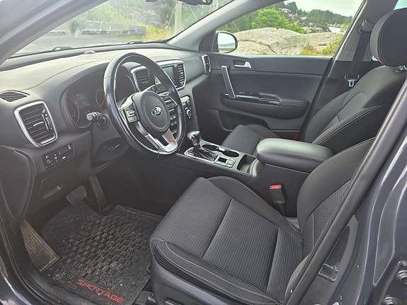 Kia Sportage 5 of 12