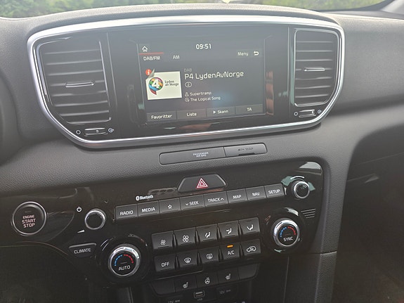 Kia Sportage 10 of 12