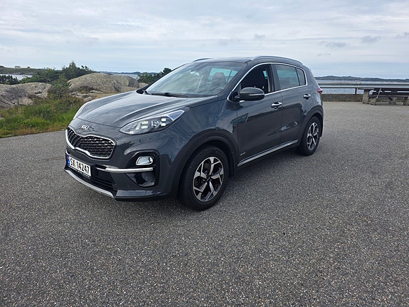 Kia Sportage 2 of 12