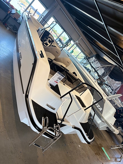 Ryds 630 VI 2025 modell med Yamaha 115 hk - Fabrikkny båt med S-Line pakke 7 of 18