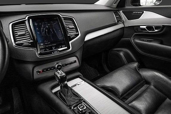 Volvo XC90 22 of 30