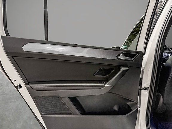 Volkswagen Touran 23 of 30