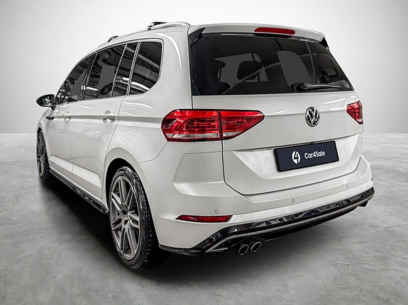 Volkswagen Touran 3 of 30
