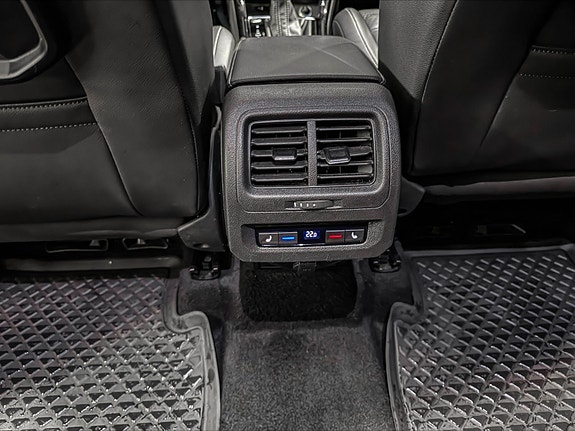 Volkswagen Touran 26 of 30