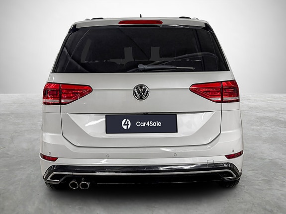 Volkswagen Touran 4 of 30