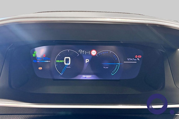 Peugeot e-2008 14 of 19