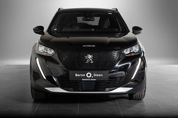 Peugeot e-2008 3 of 19