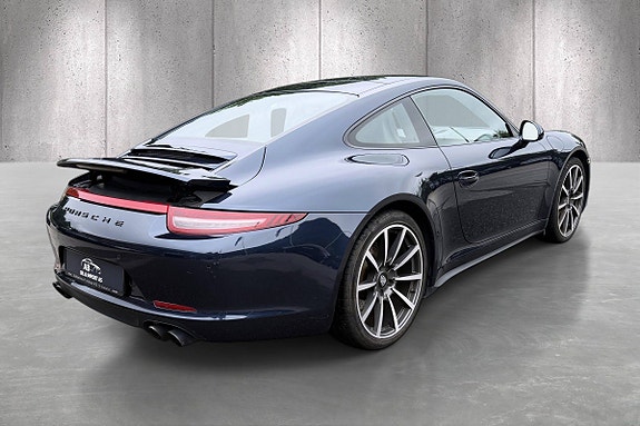 Porsche 911 18 of 29