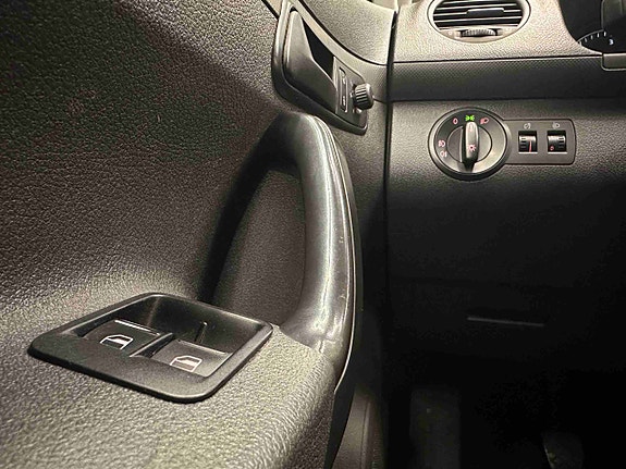 Volkswagen Caddy 14 of 30