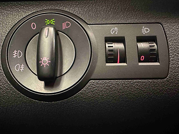 Volkswagen Caddy 13 of 30