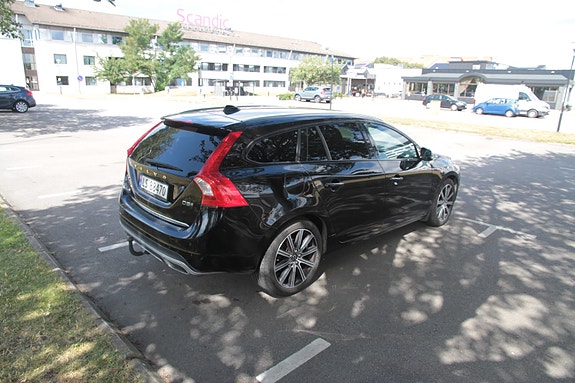 Volvo V60 6 of 23