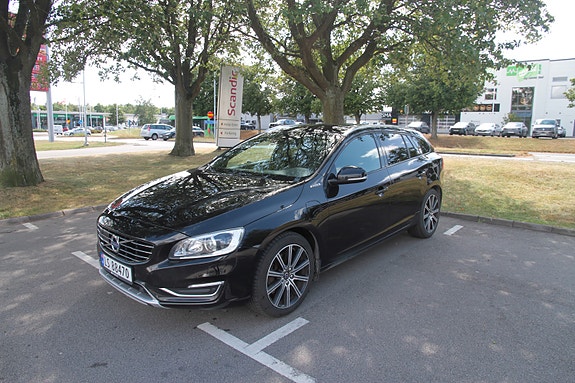 Volvo V60 11 of 23