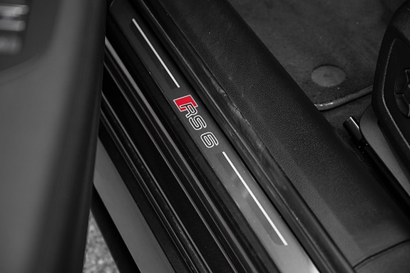 Audi RS6 24 of 30