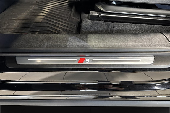 Audi SQ6 e-tron 26 of 30